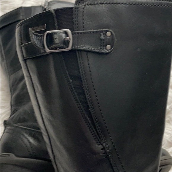 Rockport waterproof tall boot - Picture 3 of 11